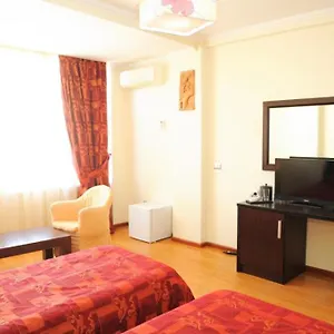 https://leonardo-hotel-kavajes-durres.albaniahotels.org